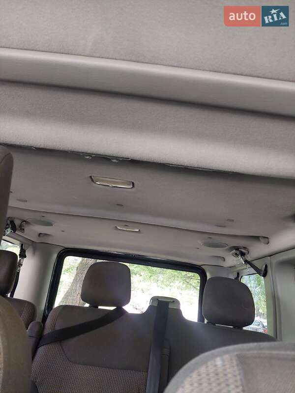Минивэн Opel Vivaro 2012 в Львове