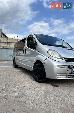 Минивэн Opel Vivaro 2003 в Киеве