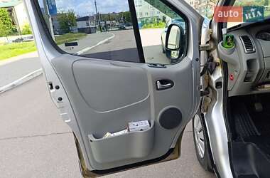Мінівен Opel Vivaro 2009 в 
