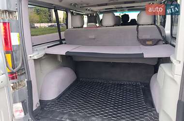 Мінівен Opel Vivaro 2009 в 