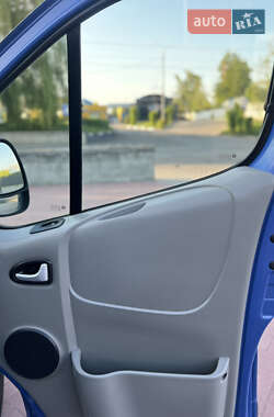 Вантажний фургон Opel Vivaro 2014 в 