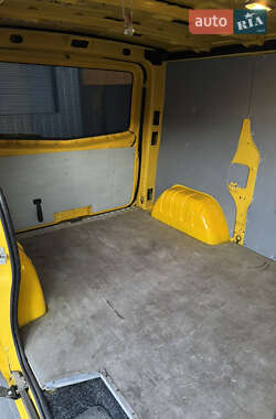 Грузовой фургон Opel Vivaro 2005 в 