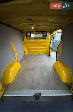 Грузовой фургон Opel Vivaro 2005 в 