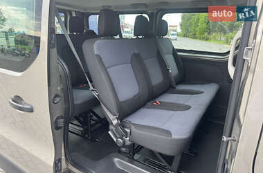 Минивэн Opel Vivaro 2015 в 