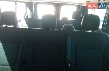 Мінівен Opel Vivaro 2017 в 
