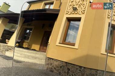 Мінівен Opel Vivaro 2013 в 