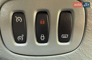 Мінівен Opel Vivaro 2013 в 