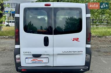 Минивэн Opel Vivaro 2005 в 