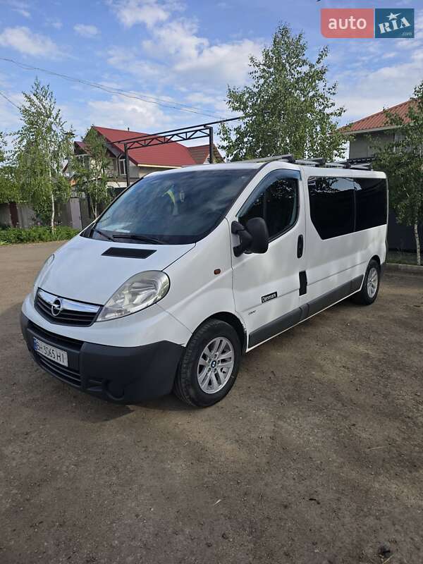 Мінівен Opel Vivaro 2006 в Одесі