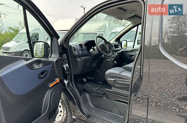 Вантажний фургон Opel Vivaro 2016 в 