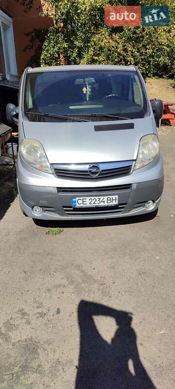 Минивэн Opel Vivaro 2007 в Черновцах