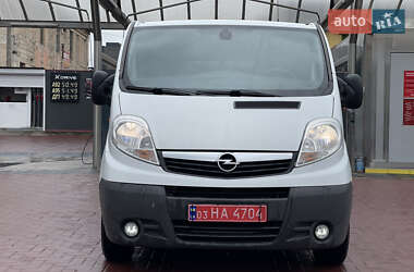 Грузовой фургон Opel Vivaro 2014 в 