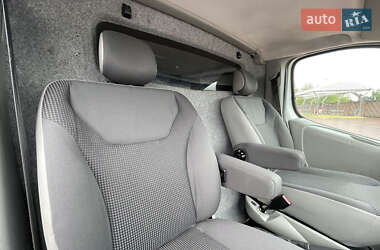 Грузовой фургон Opel Vivaro 2014 в 