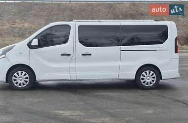 Мінівен Opel Vivaro 2015 в 
