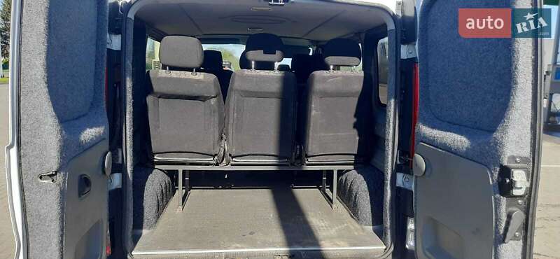 Минивэн Opel Vivaro 2011 в Коломые