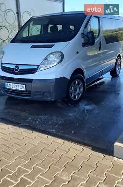 Минивэн Opel Vivaro 2011 в 