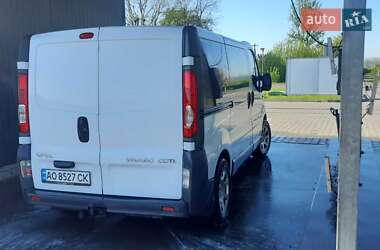 Минивэн Opel Vivaro 2011 в 