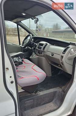 Мінівен Opel Vivaro 2003 в 