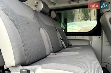 Минивэн Opel Vivaro 2012 в 
