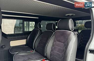 Мінівен Opel Vivaro 2016 в 