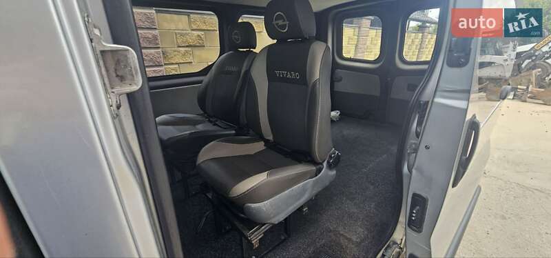 Минивэн Opel Vivaro 2006 в Луцке