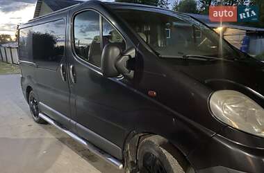 Грузовой фургон Opel Vivaro 2011 в Калуше