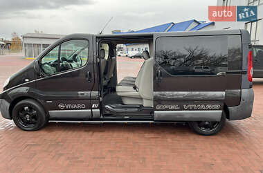 Минивэн Opel Vivaro 2011 в 