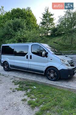 Мінівен Opel Vivaro 2009 в Коломиї