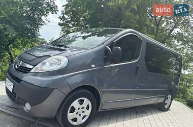 Минивэн Opel Vivaro 2013 в Млинове