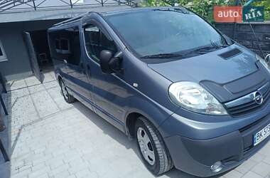 Мінівен Opel Vivaro 2013 в Млиніві