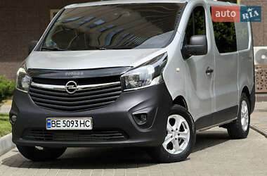 Минивэн Opel Vivaro 2015 в Одессе