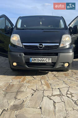 Мінівен Opel Vivaro 2013 в 