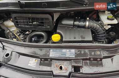 Грузовой фургон Opel Vivaro 2014 в 