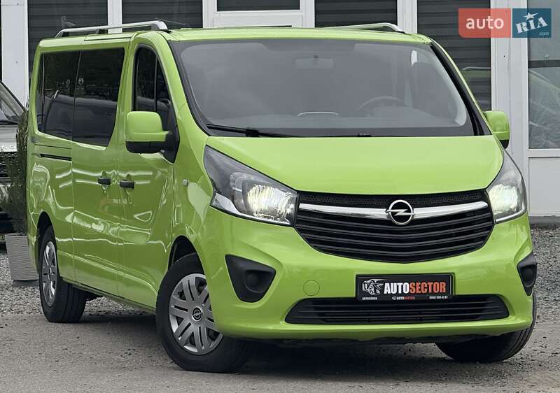 Минивэн Opel Vivaro 2015 в Харькове