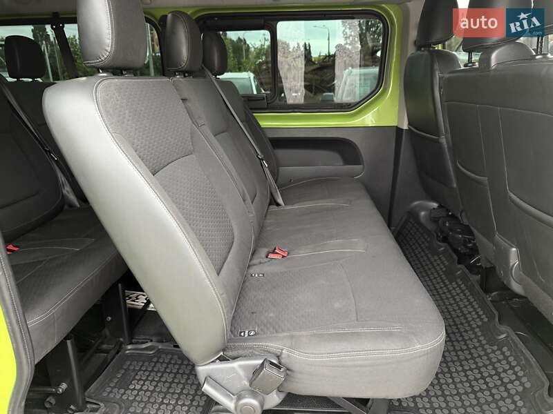 Минивэн Opel Vivaro 2015 в Харькове