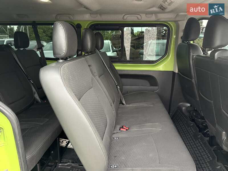 Минивэн Opel Vivaro 2015 в Харькове