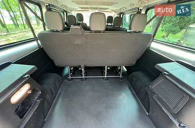 Минивэн Opel Vivaro 2019 в 
