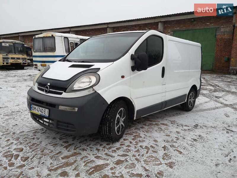 Вантажний фургон Opel Vivaro 2005 в Сумах
