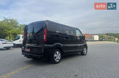 Мінівен Opel Vivaro 2013 в 
