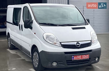 Грузовой фургон Opel Vivaro 2012 в 