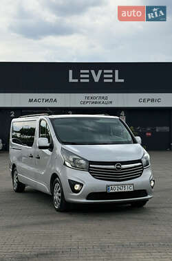 Минивэн Opel Vivaro 2015 в 