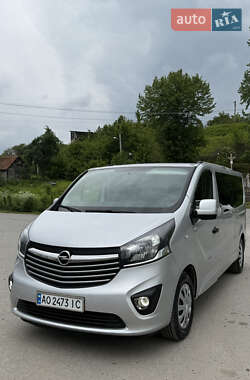 Минивэн Opel Vivaro 2015 в 