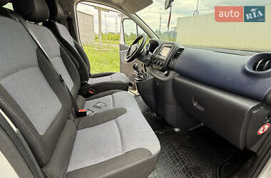Минивэн Opel Vivaro 2015 в 