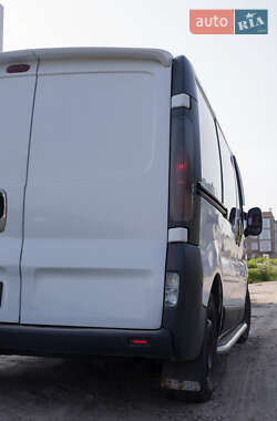 Мінівен Opel Vivaro 2005 в 
