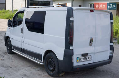 Мінівен Opel Vivaro 2005 в 