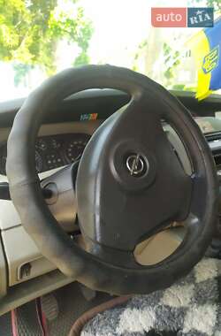 Минивэн Opel Vivaro 2003 в 