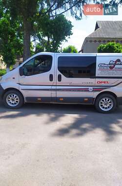 Минивэн Opel Vivaro 2003 в Крыжополе