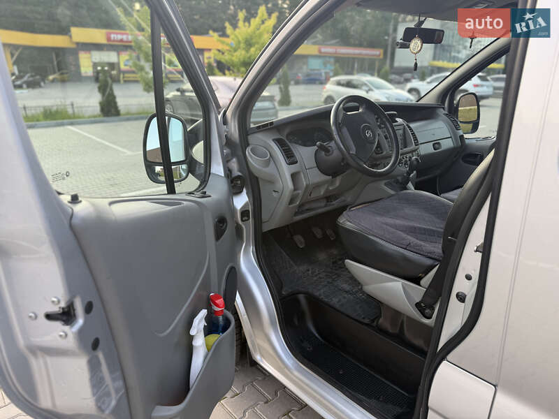 Минивэн Opel Vivaro 2006 в Тернополе