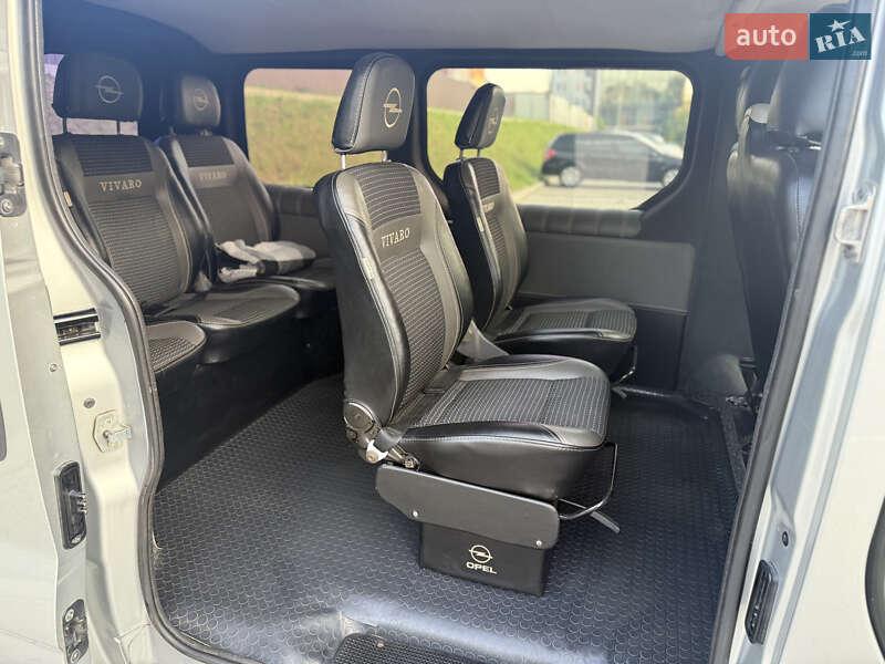 Минивэн Opel Vivaro 2006 в Тернополе