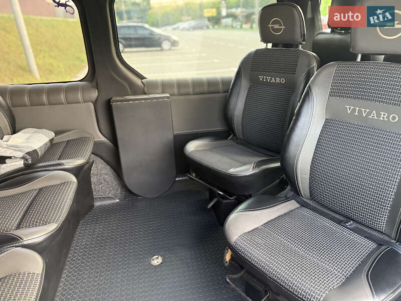 Минивэн Opel Vivaro 2006 в Тернополе